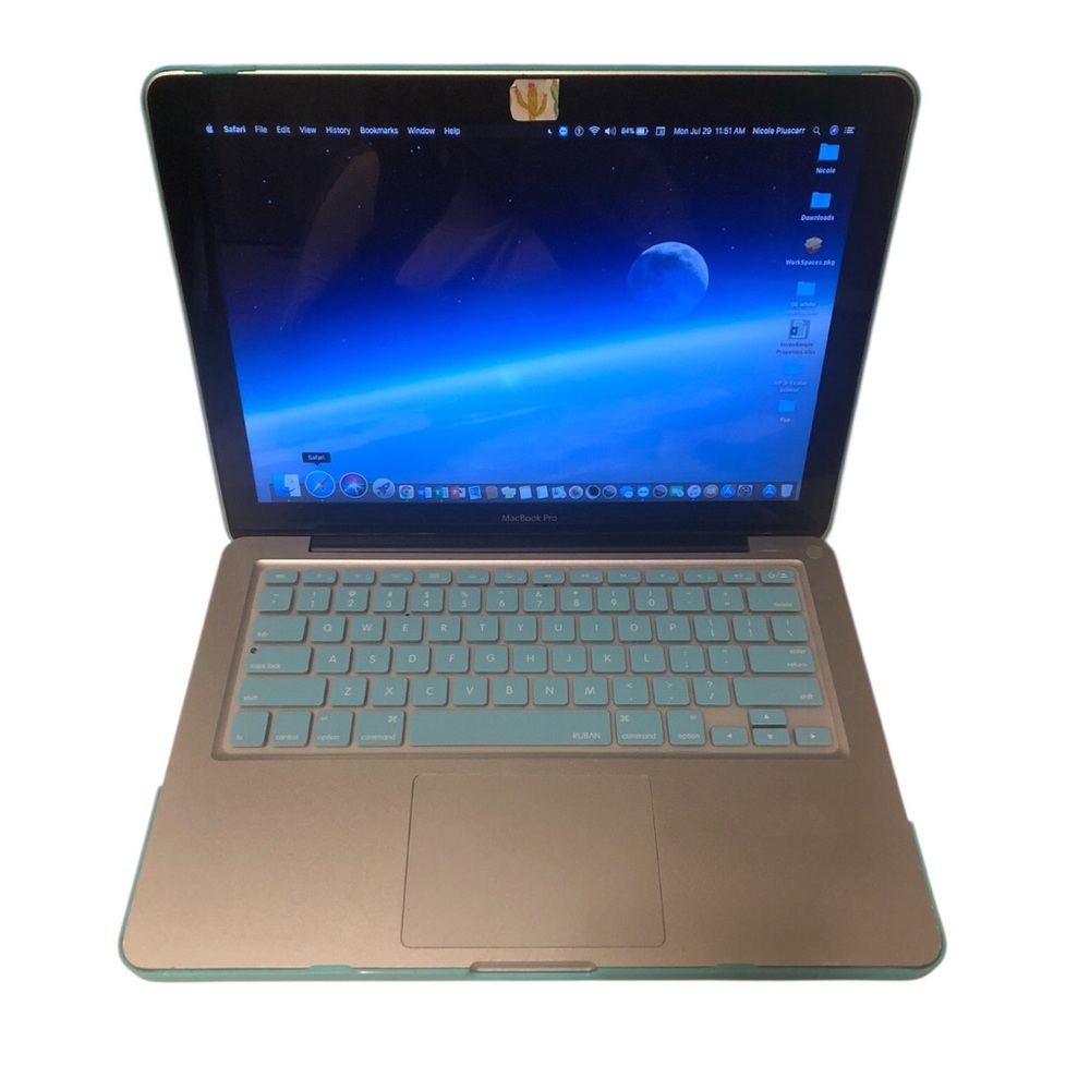 🍎 💻 Apple MacBook Pro with macOS Sierra - Silver